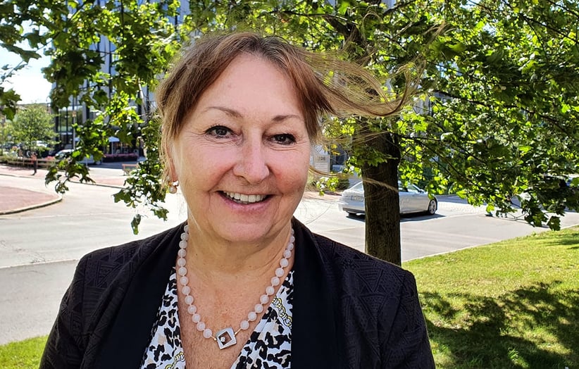 Bilde av Gunn Marit Helgesen, styreleder i KS, kommunesektorens interesseorganisasjon.